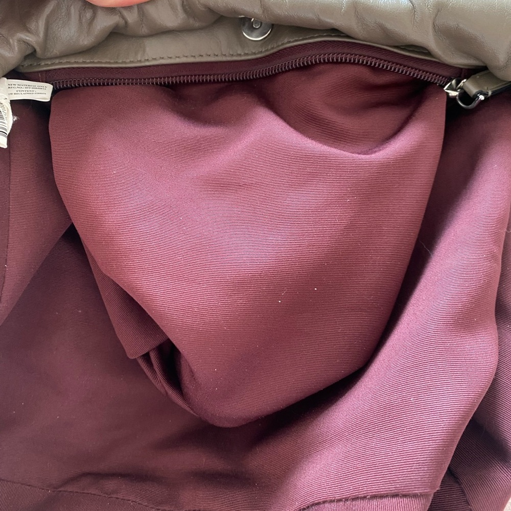 Marc Jacobs Leather Shoulder Bag - Picture 7 of 9